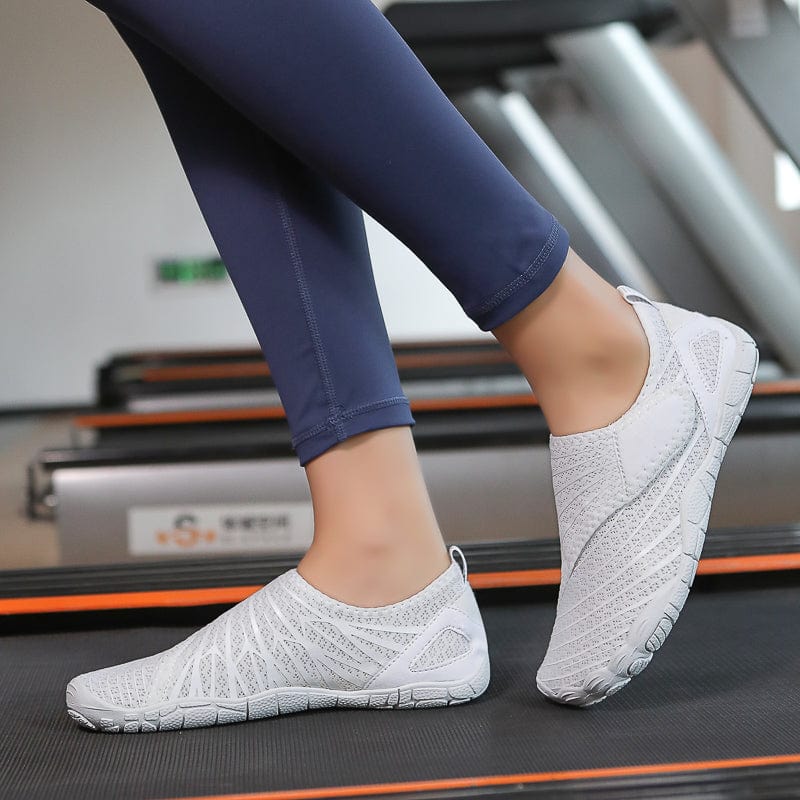 Mauve Maeve comfort orthopedic shoes, highlighting the soft materials used.