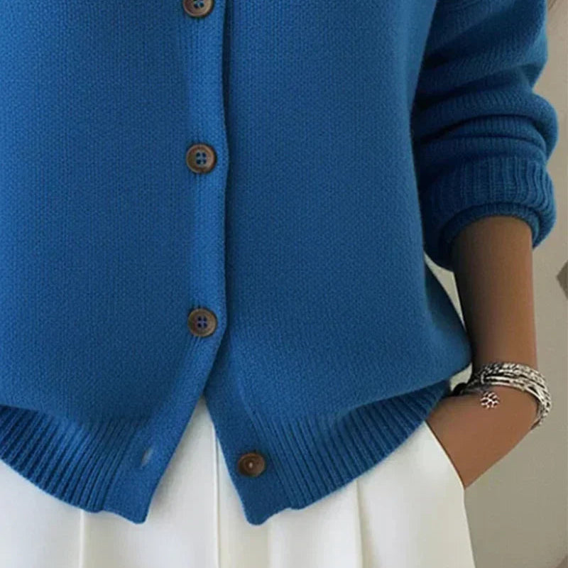 Back view of the Marlow comfortable cardigan, showing the harmonious line and freedom of movement.