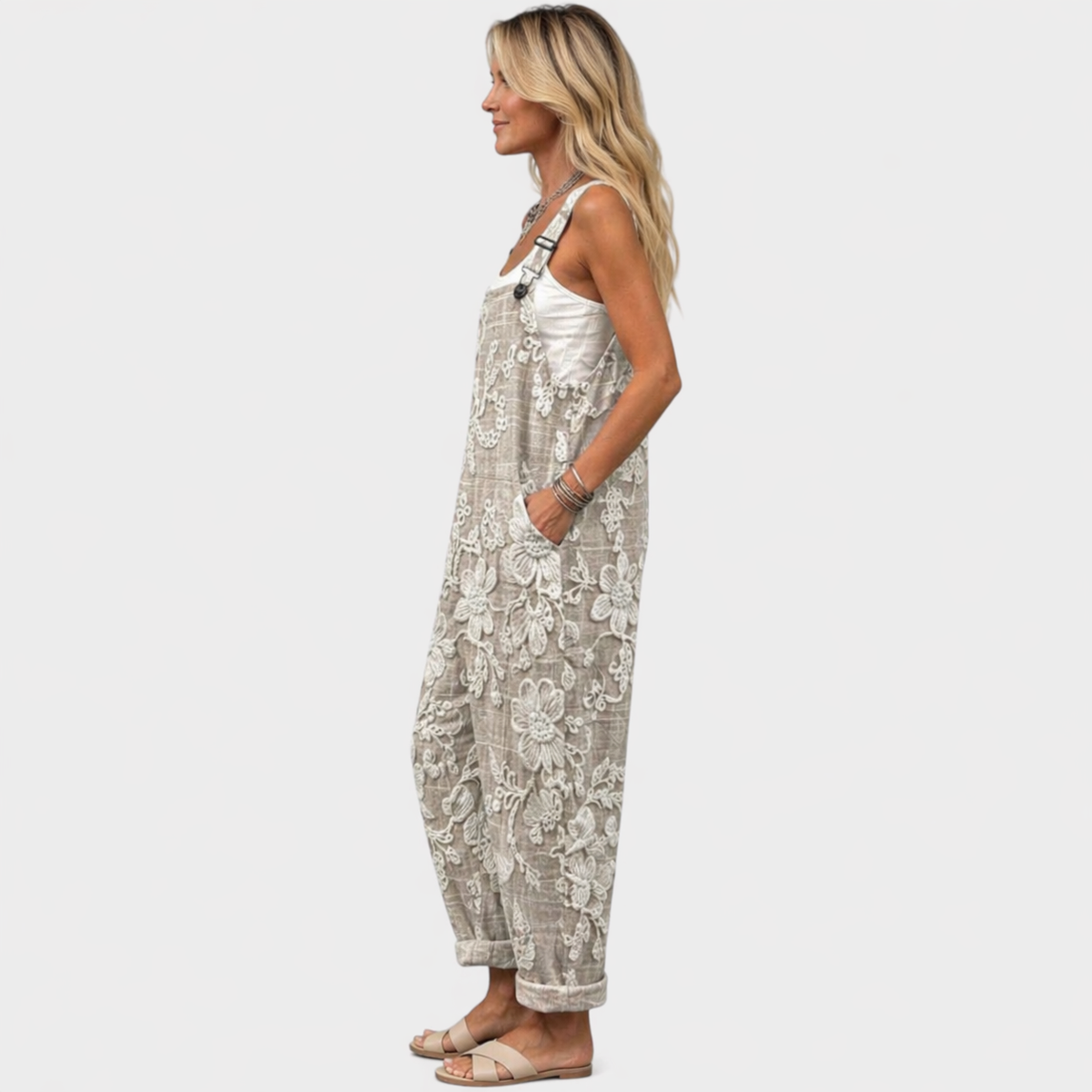 Maud | Neutral Botanical Overall